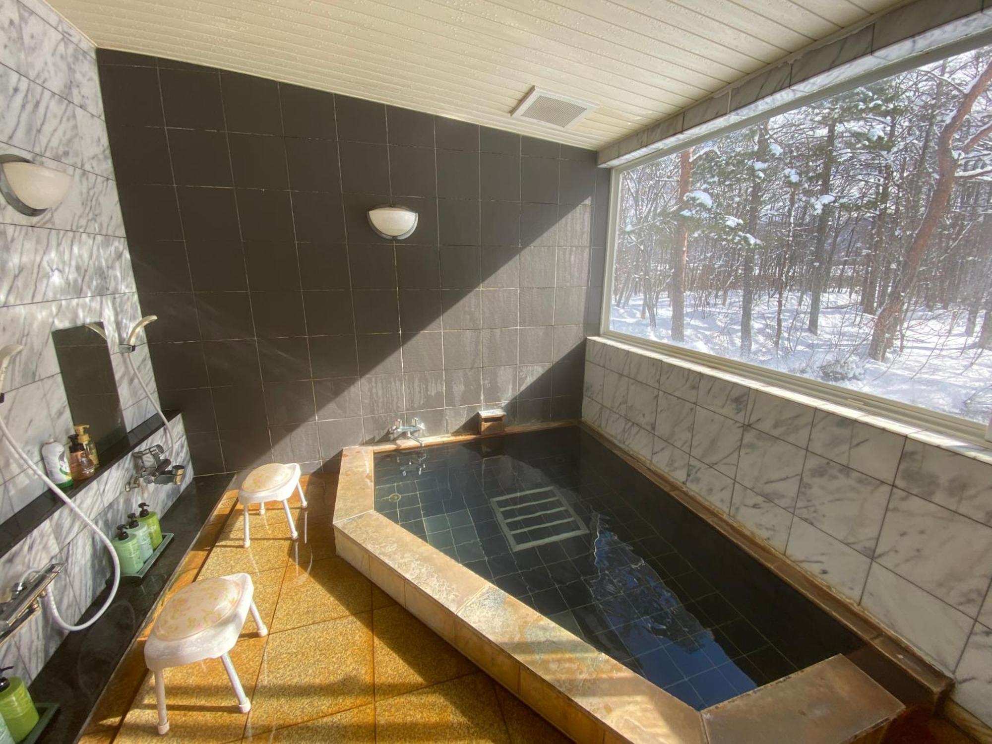 Natural Hot Spring Hakuba Symphony Exterior photo